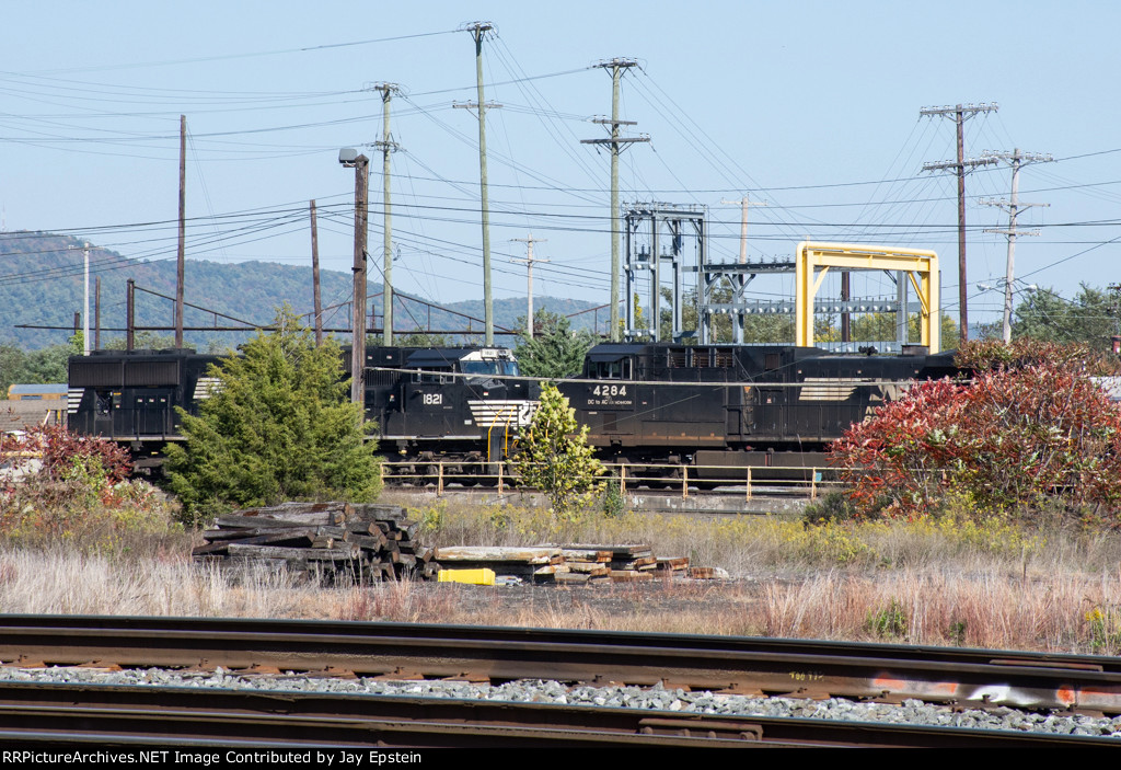 GE and EMD rebuilds at Enola